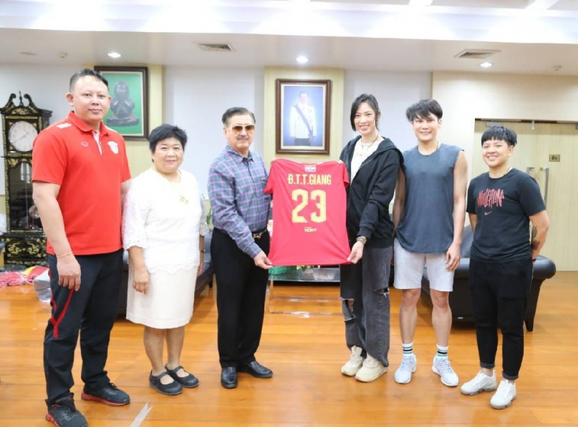 Hoa khôi bóng chuyền Trà Giang chính thức gia nhập Thai League 239207