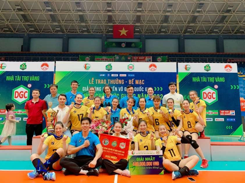 Sao bóng chuyền Polina thét giá '1,5 tỷ/1 tháng' thi đấu ở Việt Nam 247667