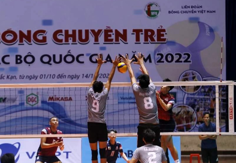 Khổng lồ bóng chuyền cao nhất Việt Nam: 20 tuổi cao 2m16 là ai? 251247
