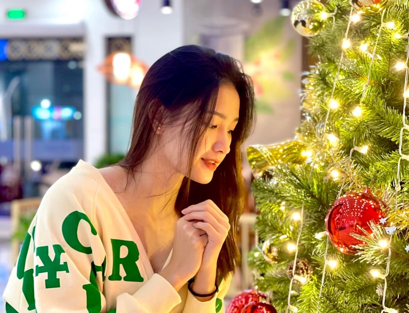 Mê mẫn trước nhan sắc của chị em ngọc nữ bóng chuyền Kim Thanh, Mỹ Duyên 255812