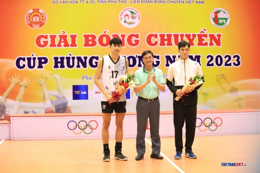 Trao thưởng cá nhân và đồng đội giải bóng chuyền Cúp Hùng Vương 2023 262216