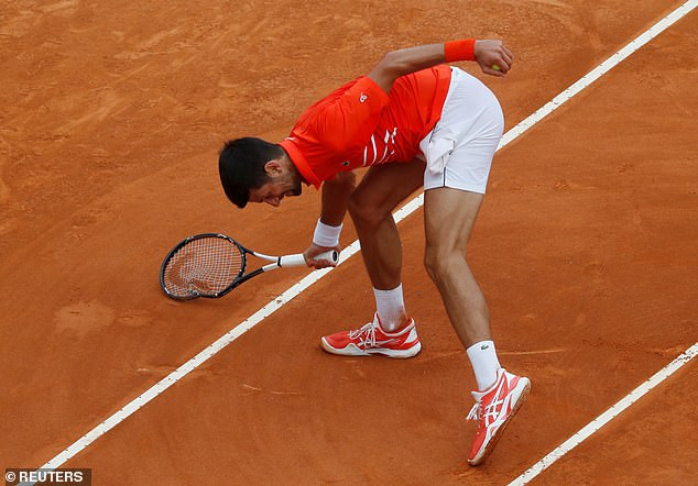 Số 1 thế giới Djokovic thừa nhận phong độ kém trước tay vợt hạng 21 268960
