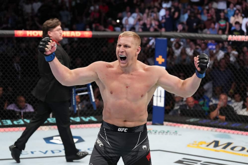 UFC Fight Night 222: Sergei Pavlovich vs Curtis Blaydes 270938