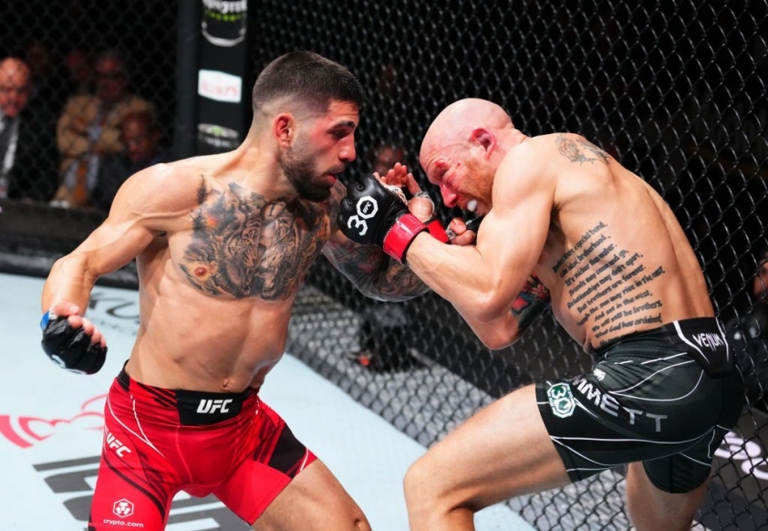 UFC Fight Night: Ilia Topuria đánh bại Josh Emmett, gửi chiến thư đến Max Holloway 296004