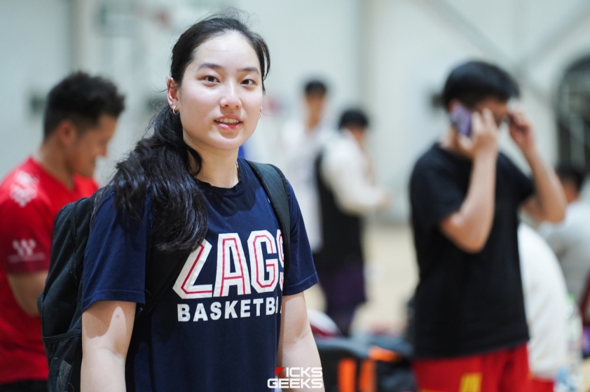 Cặp hot girl bóng rổ giúp Việt Nam giành HCV SEA Games 32 làm điều đặc biệt tri ân NHM 297588