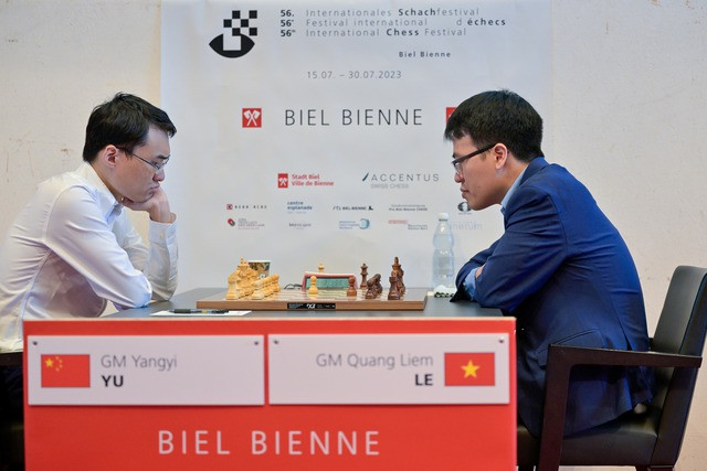 ĐKVĐ Việt Nam đốn hạ 'siêu đại kiện tướng' Trung Quốc tại Biel Grandmaster 2023 307067
