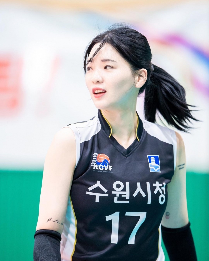 Mê mẩn trước vẻ đẹp của 12 ứng cử viên 'hoa khôi bóng chuyền' VTV Cup 2023 318614