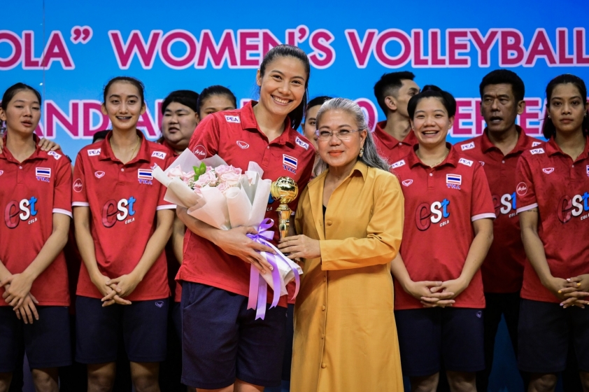 Trao thưởng cá nhân và đồng đội giải bóng chuyền nữ vô địch châu Á 2023: Thái Lan vô địch 323326