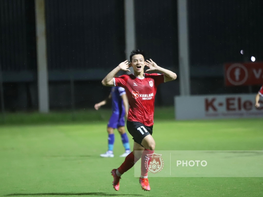 'Người không phổi' nhận vinh dự chưa từng có trước ngày lên U20 Việt Nam 177340