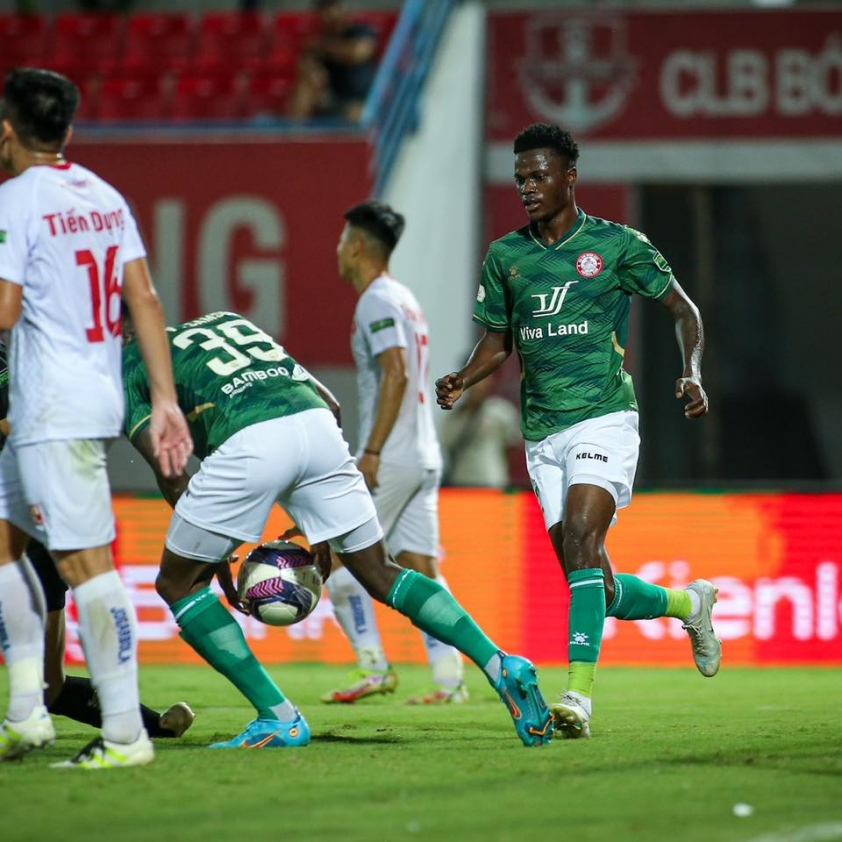 CLB TPHCM để thua 3-4 trước Hải Phòng FC