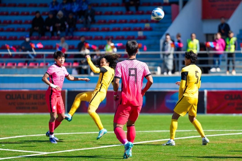 Đả bại đại diện ĐNÁ, U20 Hàn Quốc hiên ngang tiến vào VCK U20 châu Á 189238