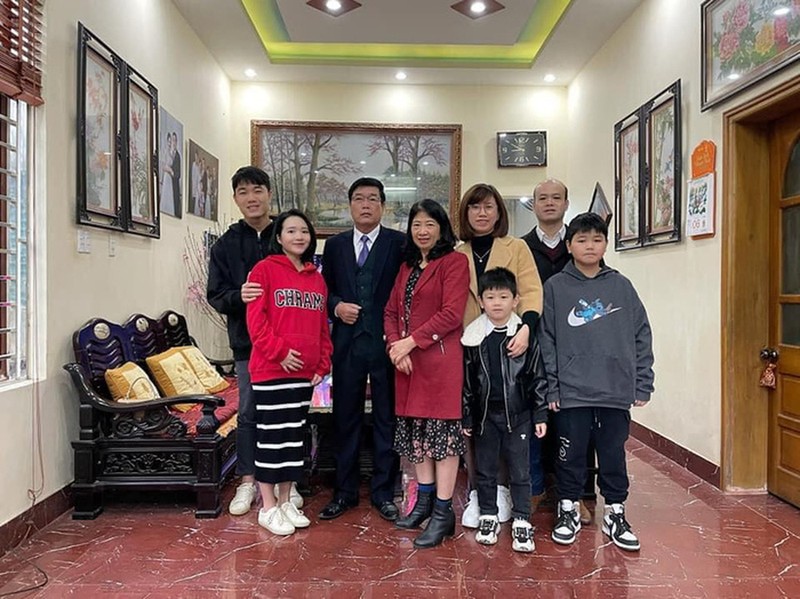 xuan-truong-xac-nhan-vo-mang-bau-tiet-lo-gioi-tinh-con-dau-long