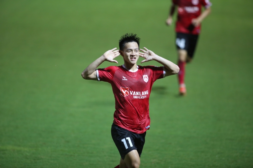 thanh-nhan-2767