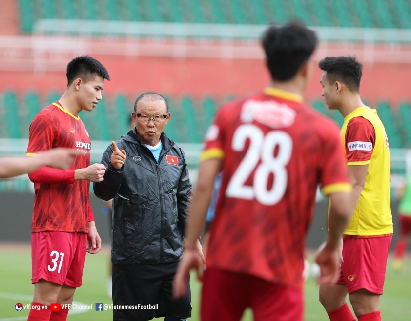 HLV Park 'trình làng' sao trẻ 19 tuổi trận Việt Nam vs Singapore? 190443