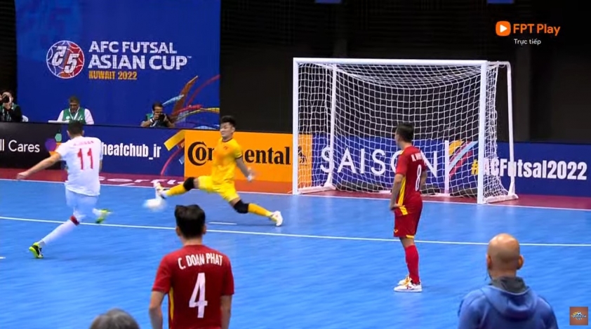 Trực tiếp futsal Việt Nam 0-3 Iran: Hồ Văn Ý quá xuất sắc! 197155