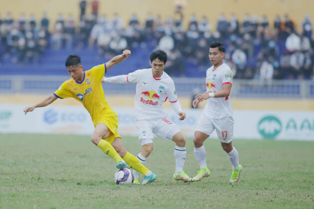 Mục tiêu Top 3 dành cho cả HAGL và SLNA