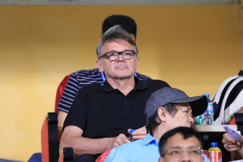 troussier-3-1681369468.jpg
