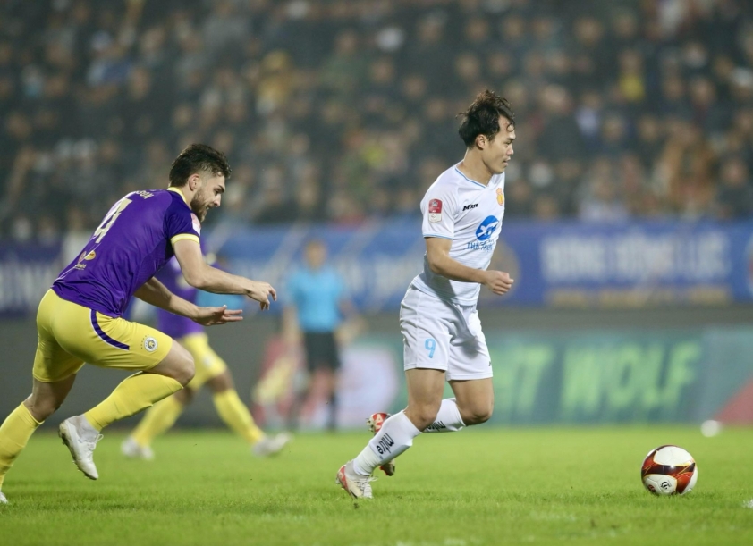 Trực tiếp Nam Định 0-0 Hà Nội FC: Chủ nhà dồn ép! 413027