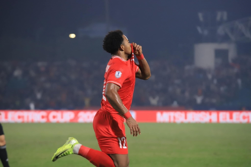 Báo Anh xếp tiền đạo ĐT Việt Nam trên Mbappe trong năm 2024 577292