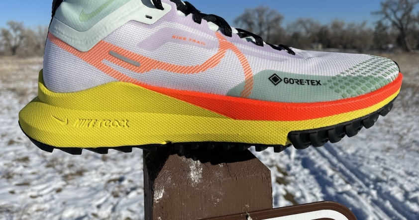 5 đôi giày chạy bộ Nike đáng mua nhất hiện nay 319879