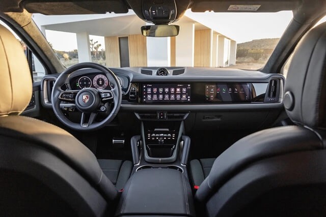 Giá xe Porsche Cayenne 358240