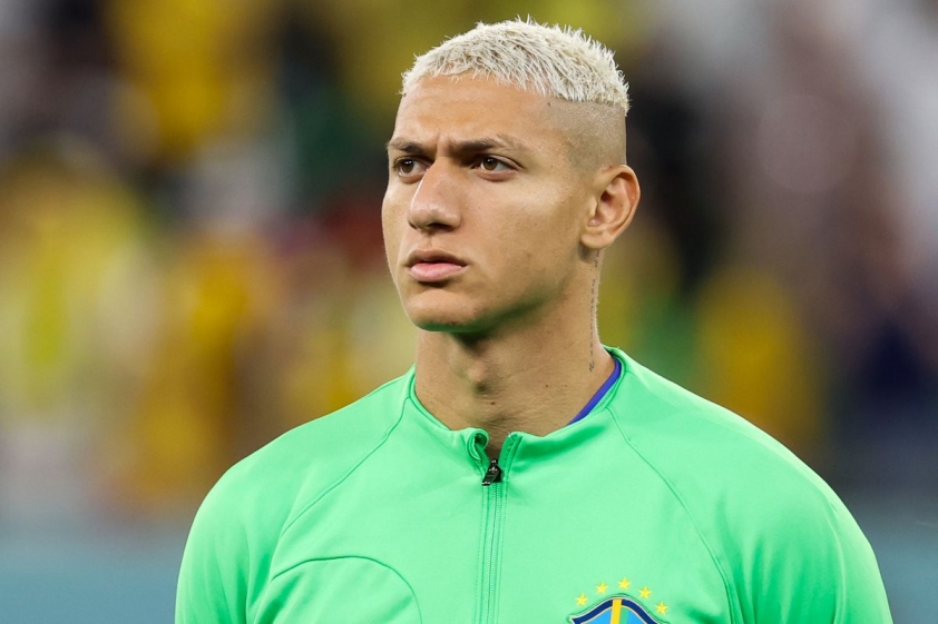 Vẫn cay cú vì bị loại tại World Cup, sao Brazil ra tuyên bố cực sốc 243064