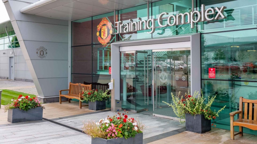 carington-training-ground-5-202109211119501141632227530353-large-1679047622.jpg
