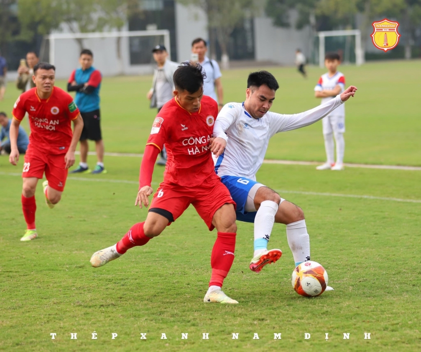 Thép Xanh Nam Định tích cực chuẩn bị chờ V-league trở lại. (Ảnh: Thép Xanh Nam Định FC)