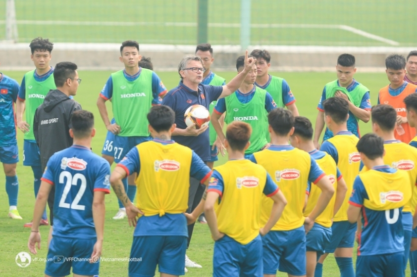 Hé lộ lý do ‘sát thủ U20’ vắng mặt trận U23 Việt Nam thắng Phú Thọ 259989