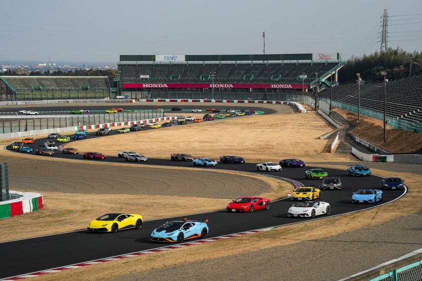 lamborghini-sets-world-record-in-japan-while-celebrating-the-brand-s-60th-anniversary-1-1677898748.jpg