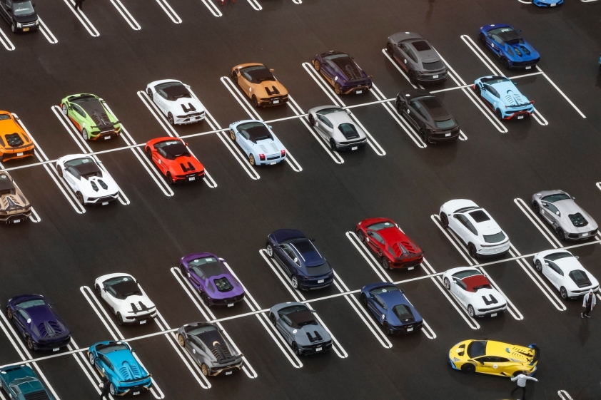 lamborghini-sets-world-record-in-japan-while-celebrating-the-brand-s-60th-anniversary-5-1677898869.jpg