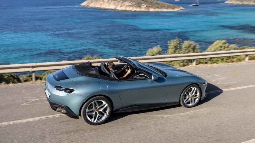 Ferrari-Roma-Spider-1