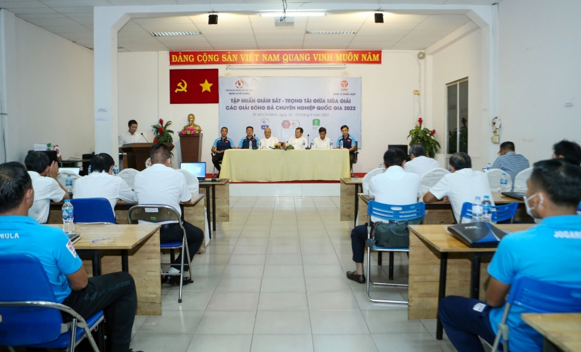 VFF rà soát lại công tác trọng tài Việt Nam, sau nhiều tranh cãi 188419