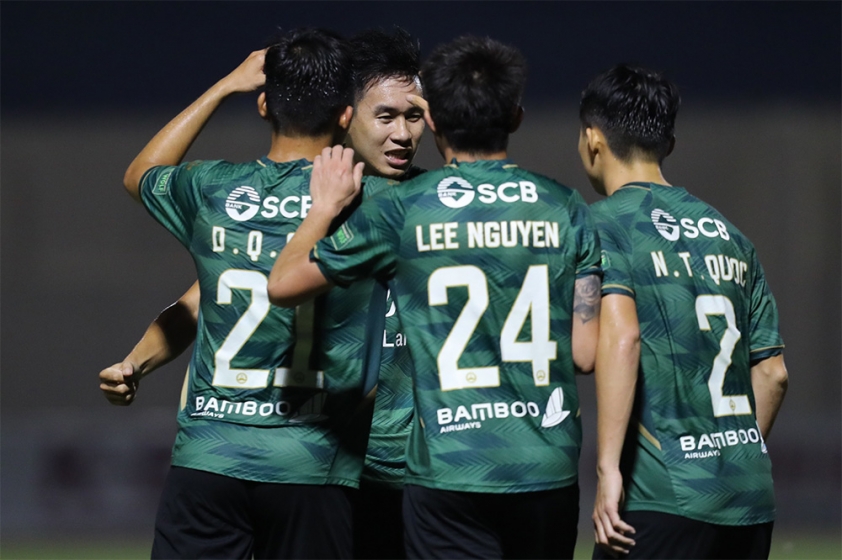 Trước vòng 24 V-League: Kịch tính cao độ! 214920