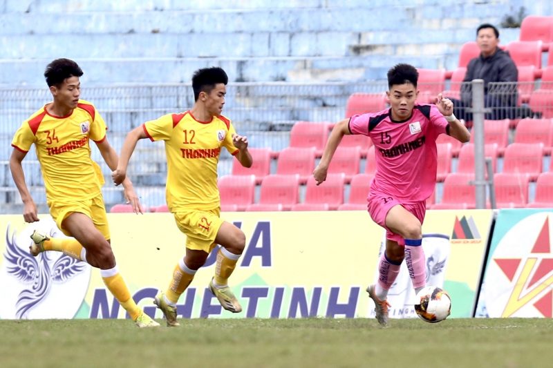 Xác định các đội bóng lọt vào bán kết VCK U21 Quốc Gia 2022 236453