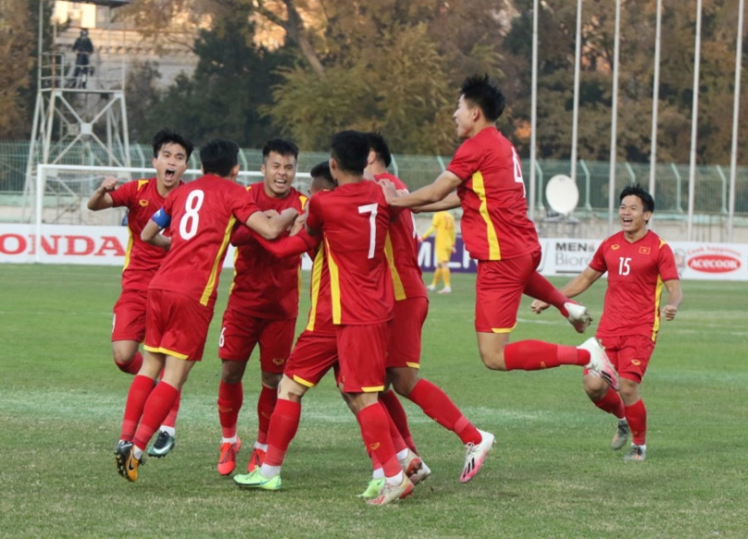 u23-3