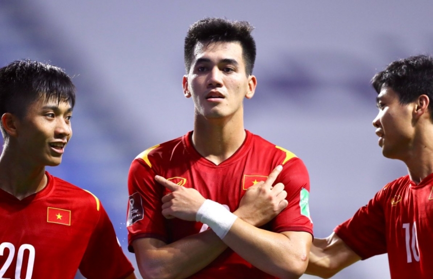 Nguyễn Tiến Linh năm 2021: 'Xứng danh' trung phong số 1 Việt Nam 112015
