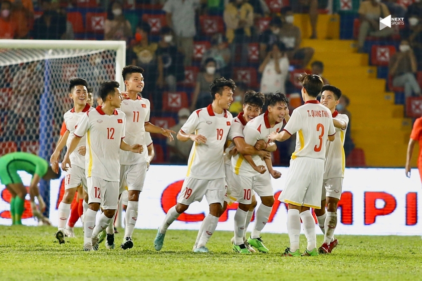 Trực tiếp U23 Việt Nam 3-0 U23 Singapore: Hủy diệt Sư tử!!!-113134
