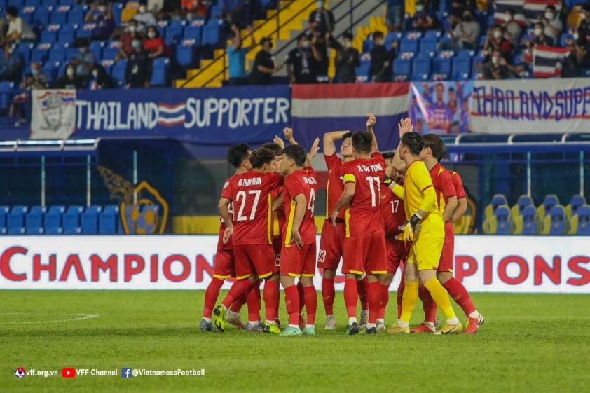 AFC nói gì sau khi U23 Việt Nam xuất sắc đánh bại Thái Lan?-113933