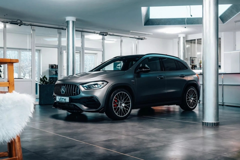 Chiêm ngưỡng “quái vật” Mercedes-AMG GLA 45S bản độ mạnh tới 500 mã lực 262612