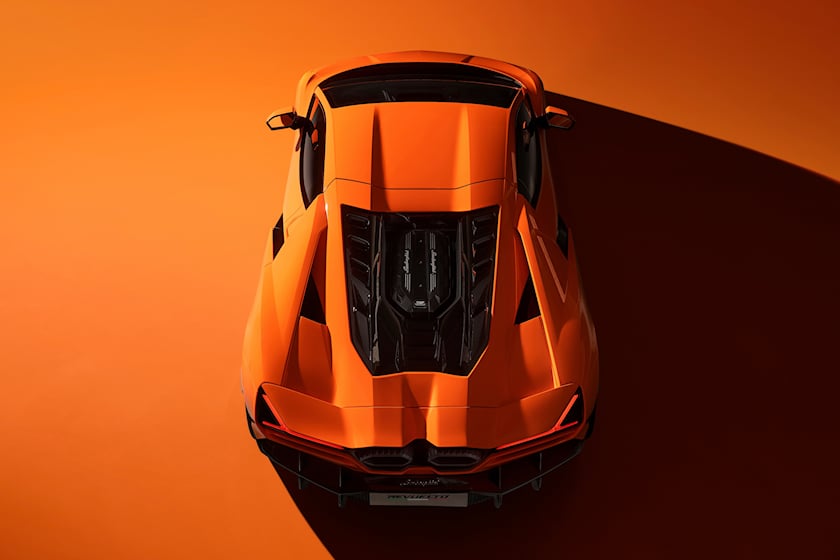 Cận cảnh “quái thú” Lamborghini Revuelto với sức mạnh hơn 1000 mã lực 263827