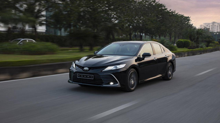 Toyota tăng giá nhiều mẫu xe sản xuất năm 2023 267248