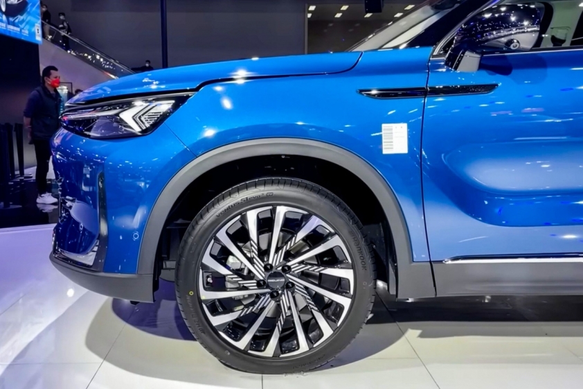 Chi tiết Beijing X7 2023 vừa ra mắt: Thay đổi toàn diện nội, ngoại thất 267757