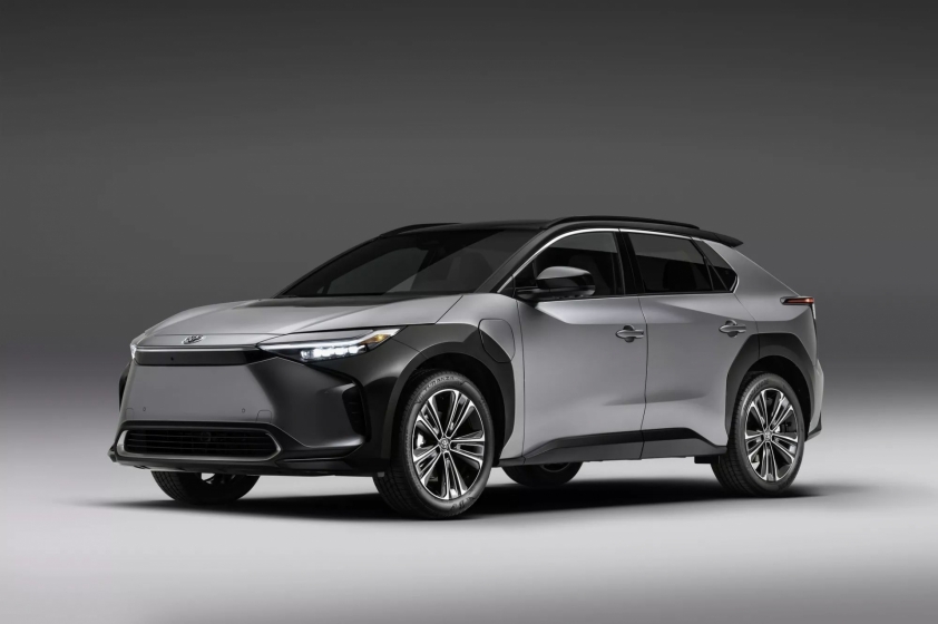 Toyota thử nghiệm nhiên liệu tổng hợp có thể giảm phát thải tới 75% 269166