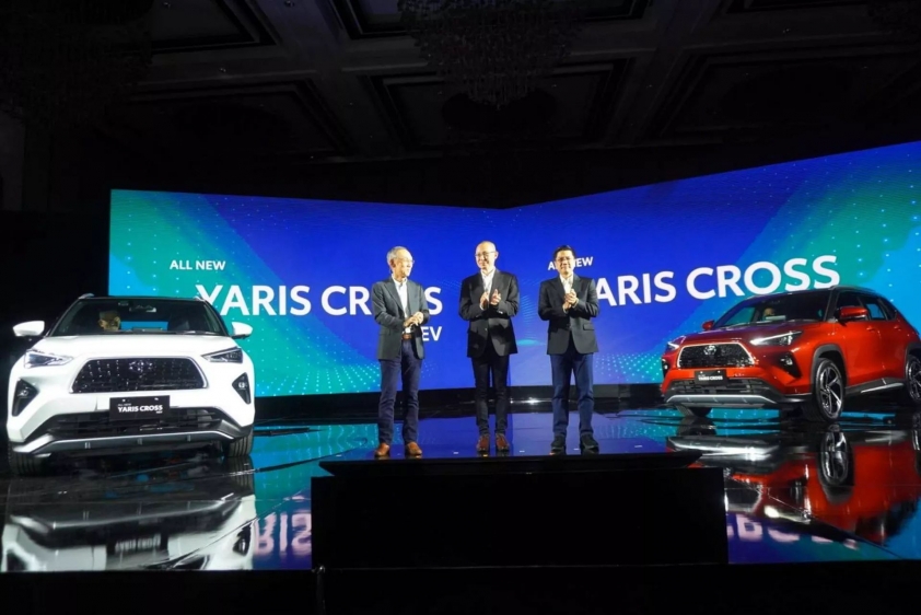 Toyota Yaris Cross 2023 ra mắt: Có bản hybrid, sẵn sàng cạnh tranh Creta, HR-V 280377