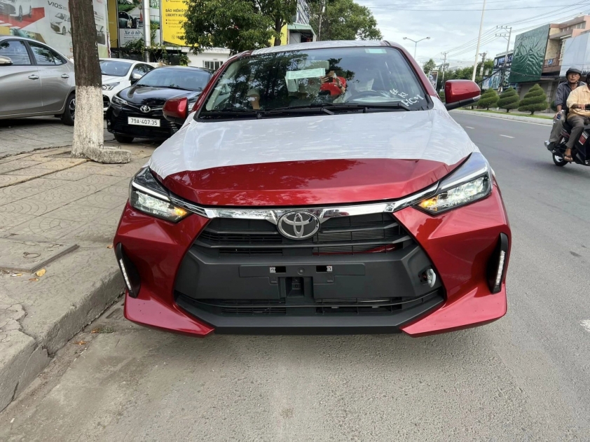 Toyota Wigo 2023 lộ diện tại đại lý ngay trước giờ ra mắt, sẵn sàng chạm trán Morning, i10 288876