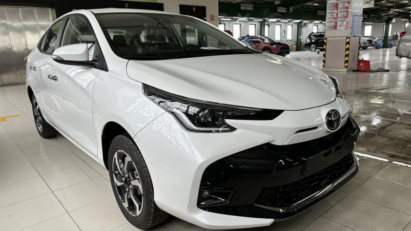 Toyota Vios 2023 bất ngờ giảm sâu tới 55 triệu đồng, quyết đua doanh số với City, Accent 294492