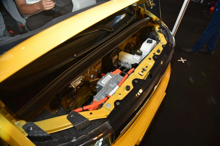 Giá bán, TSKT và đánh giá Wuling Hongguang Mini EV 298133