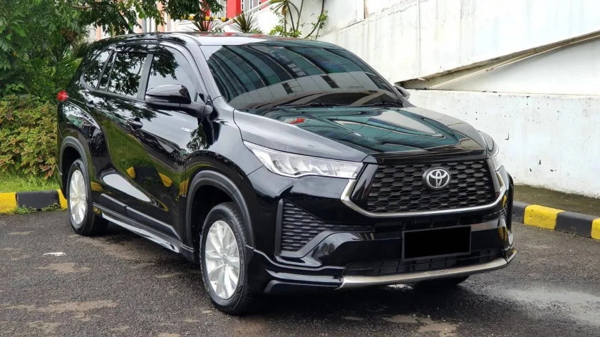 1689553486-toyota-innova-2023-9-16822085962-1689555101847-1689555102324131110708_result