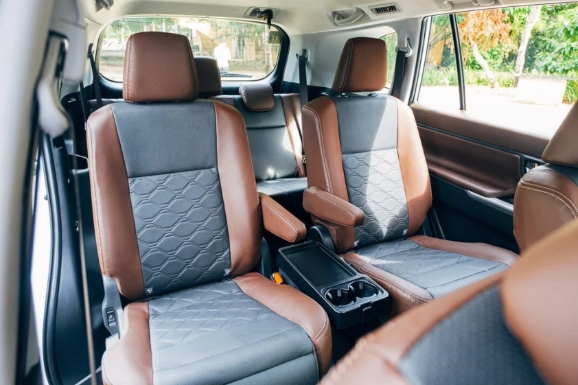 toyota-innova-2023-8-8a97